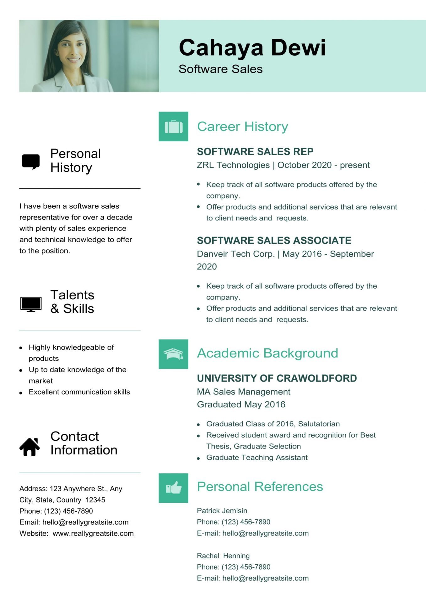 Dark Green Premium Resume